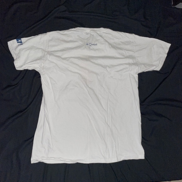 The Simpson men’s T-shirt size medium - Picture 2 of 2